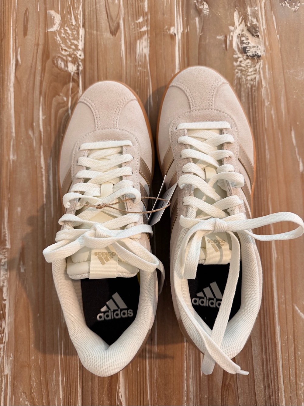 adidas VL Court 3.0 Suede Sneakers Beige Taupe Gold Metallic Stripes (Size 8) - Picture 7 of 10
